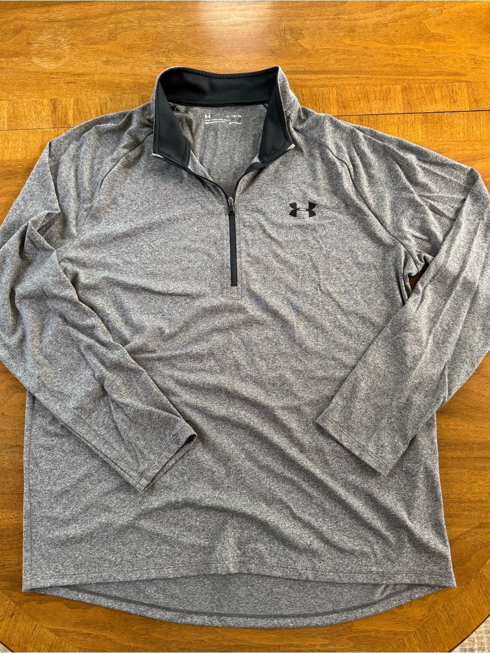 Under Armour Men's Heather Grey Long-Sleeve Quarter-Zip Pullover